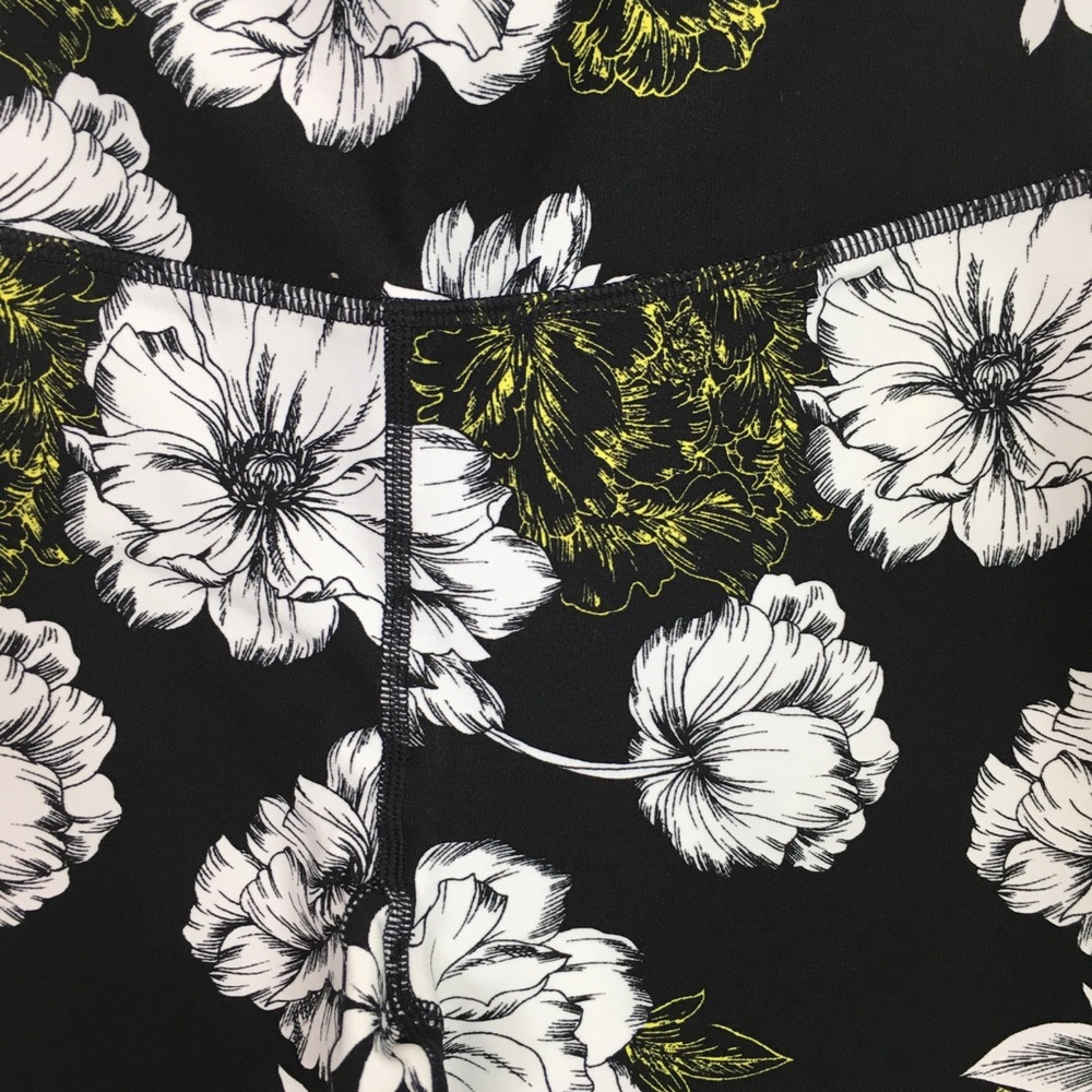 Calvin Klein Performance Wear printed leggings - Picture 3 of 4
